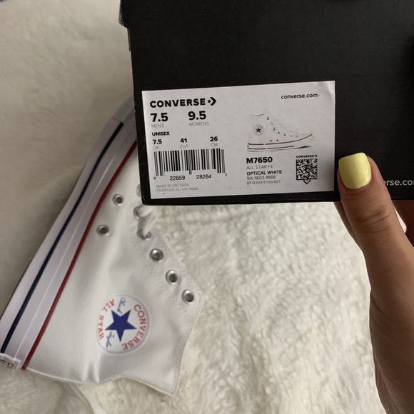 High Top Optical White Converse *BRAND NEW* - Picture 2 of 5
